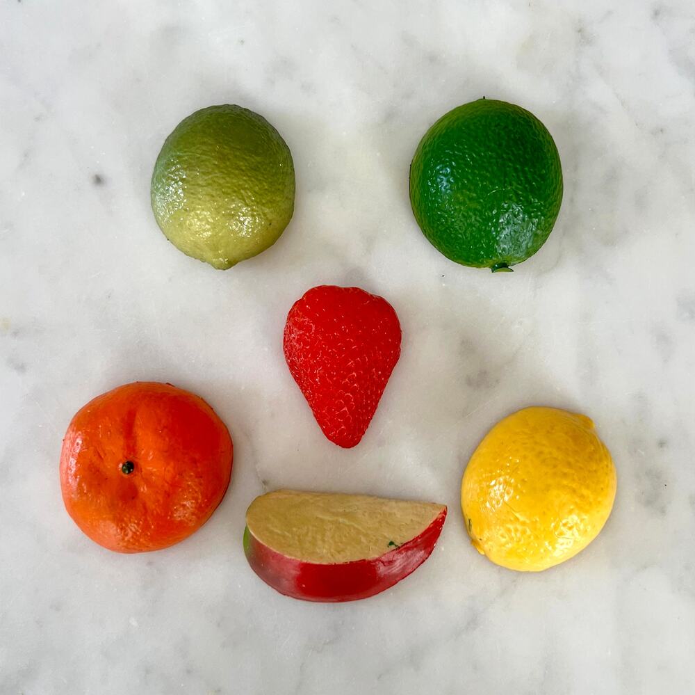 Vintage 3D Sliced Fruit Fridge Magnets / Lime Lemon Orange Strawberry Apple